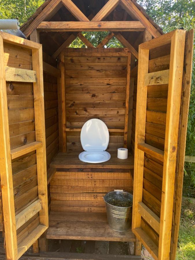 Kingfisher Cabin - Wild Escapes Wrenbury Off Grid Glamping - Ages 12 And Over Baddiley Esterno foto